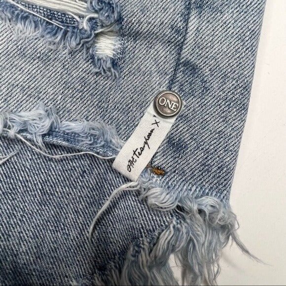One Teaspoon Light Wash 27 Distressed Cutoff Jean Shorts Button Fly High Waisted - Picture 7 of 11